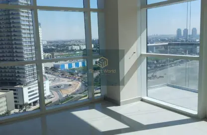 شقة - 3 غرف نوم - 2 حمامات للايجار في برج الواحة - مدينة دبي الرياضية - دبي