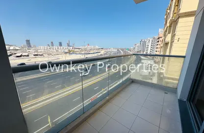 شقة - 3 غرف نوم - 3 حمامات للايجار في فاطمه محمد احمد بن سليمان - الرفاعة - بر دبي - دبي