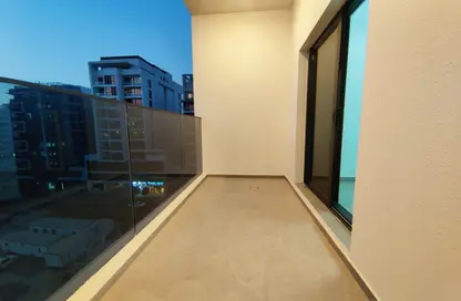 Apartment - 1 Bedroom - 2 Bathrooms for rent in Jumeirah Garden City - Al Satwa - Dubai