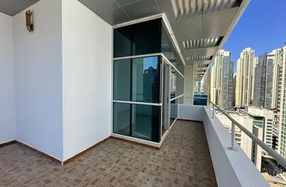 Apartment - 2 Bedrooms - 3 Bathrooms for rent in Cascades Tower - Dubai Marina - Dubai