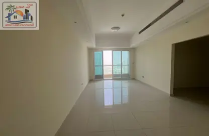 Apartment - 2 Bedrooms - 3 Bathrooms for rent in Al Khan Corniche - Al Khan - Sharjah