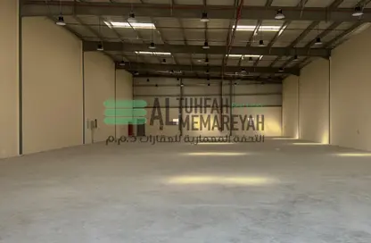 مستودع - استوديو - 6 حمامات للايجار في الجليل - آلصجعه - الشارقة