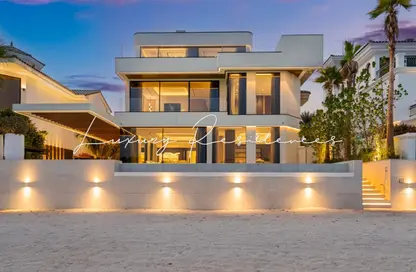 Villa - 6 Bedrooms - 7 Bathrooms for sale in Garden Homes Frond D - Garden Homes - Palm Jumeirah - Dubai