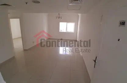 Apartment - 2 Bedrooms - 2 Bathrooms for rent in Al Khan - Sharjah