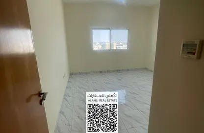 Apartment - 2 Bedrooms - 2 Bathrooms for rent in Corniche Tower - Ajman Corniche Road - Ajman