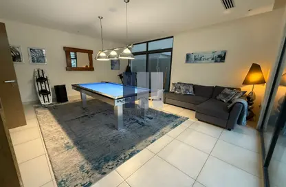 Villa - 4 Bedrooms - 5 Bathrooms for sale in West Yas - Yas Island - Abu Dhabi