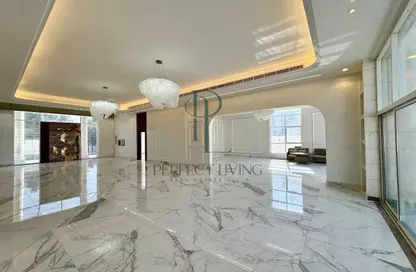 Villa - 5 Bedrooms - 6 Bathrooms for rent in Jumeirah 3 Villas - Jumeirah 3 - Jumeirah - Dubai