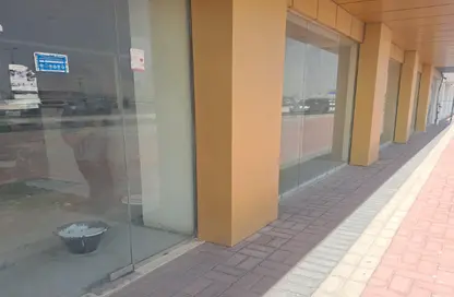 Shop - Studio for rent in Al Khabisi - Deira - Dubai