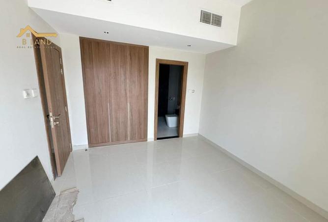 15522200 - Property Image 2