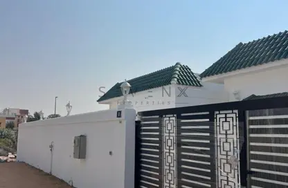 فيلا - 5 غرف نوم - 5 حمامات للايجار في ند شما - ديرة - دبي