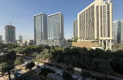 شقة - غرفة نوم - 2 حمامات للايجار في لوما بارك فيوز - منطقة 14 - قرية جميرا الدائرية - دبي