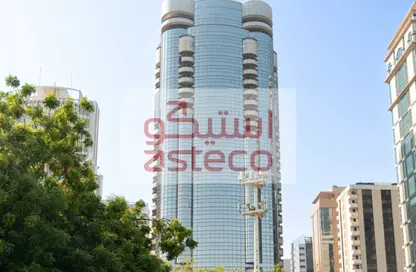 Apartment - 3 Bedrooms - 3 Bathrooms for rent in Silver Tower - Corniche Road - Abu Dhabi