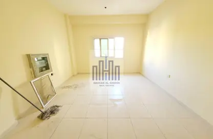 Apartment - 1 Bedroom - 1 Bathroom for rent in Fire Station Road - Muwaileh - Sharjah
