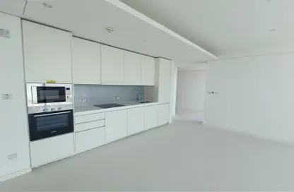 Apartment - 1 Bedroom - 1 Bathroom for rent in RDK Towers - Najmat Abu Dhabi - Al Reem Island - Abu Dhabi