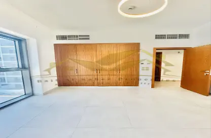 Apartment - 1 Bedroom - 2 Bathrooms for rent in Jumeirah Garden City - Al Satwa - Dubai