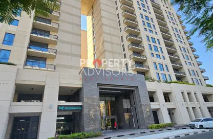 Apartment - 2 Bedrooms - 3 Bathrooms for sale in Emaar Tower B - Emaar Towers - Deira - Dubai