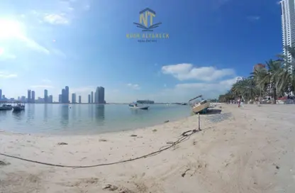 Apartment - 3 Bedrooms - 4 Bathrooms for sale in Al Khan Corniche - Al Khan - Sharjah