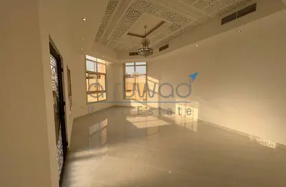 Villa - 6 Bedrooms - 6 Bathrooms for rent in Al Quoz 2 - Al Quoz - Dubai