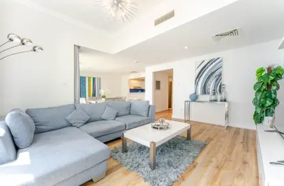 Apartment - 2 Bedrooms - 3 Bathrooms for rent in Al Bateen Residences - Jumeirah Beach Residence - Dubai