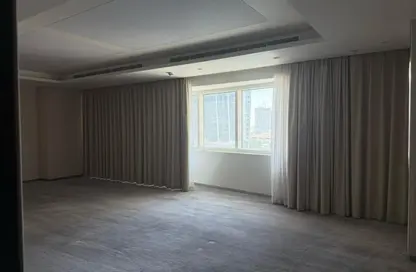 Office Space - Studio - 1 Bathroom for rent in One Lake Plaza - JLT Cluster T - Jumeirah Lake Towers - Dubai