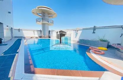 Apartment - 1 Bedroom - 1 Bathroom for rent in Mina Road - Tourist Club Area - Abu Dhabi