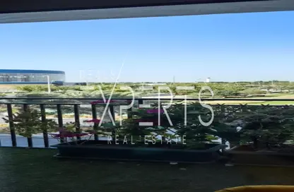 Apartment - 3 Bedrooms - 4 Bathrooms for sale in Waters Edge - Yas Island - Abu Dhabi