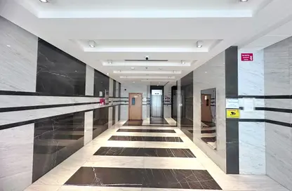 Apartment - 1 Bedroom - 2 Bathrooms for rent in Muwaileh 29 Building - Muwaileh - Sharjah