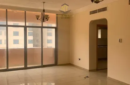 Apartment - 2 Bedrooms - 2 Bathrooms for rent in Qasimia 10 building - Al Mahatta - Al Qasimia - Sharjah