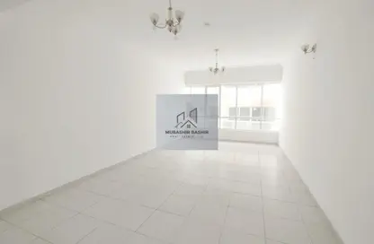 Apartment - 2 Bedrooms - 3 Bathrooms for rent in New Al Taawun Road - Al Taawun - Sharjah