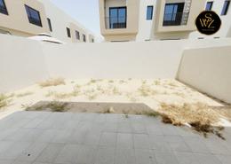 صورةتراس لـ: تاون هاوس - 2 غرف نوم - 3 حمامات للبيع في مساكن نسمه - ّالطي - الشارقة, صورة 1