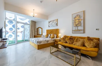 صورة لـ غرفة المعيشة شقة - 1 حمام للايجار في ميلينيوم بن غاطي ريزيدنسز - الخليج التجاري - دبي ، صورة رقم 1