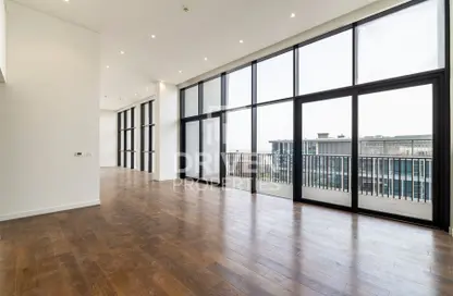 Apartment - 4 Bedrooms - 5 Bathrooms for rent in Building 4A - CityWalk Residential - City Walk - Dubai