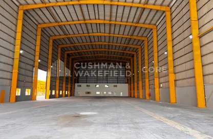 Warehouse - Studio - 1 Bathroom for rent in Mussafah - Abu Dhabi