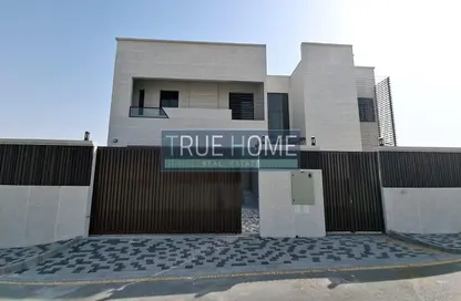 Villa - 6 Bedrooms - 7 Bathrooms for sale in Al Suyoh 2 - Al Suyoh - Sharjah