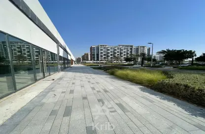 Shop - Studio - 1 Bathroom for rent in AZIZI Riviera - Meydan One - Meydan - Dubai