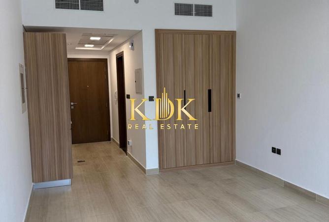 15218139 - Property Image 2