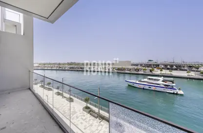 Apartment - 2 Bedrooms - 4 Bathrooms for sale in Canal Front Residence 3 - Canal Front Residences - Al Wasl - Dubai