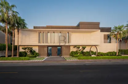 Villa - 5 Bedrooms - 7+ Bathrooms for sale in Signature Villas Frond G - Signature Villas - Palm Jumeirah - Dubai