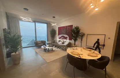 Apartment - 2 Bedrooms - 3 Bathrooms for sale in Stella Maris - Dubai Marina - Dubai