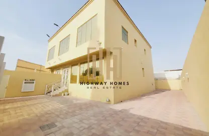 Villa - 4 Bedrooms - 4 Bathrooms for rent in Al Sabkha - Al Riqqa - Sharjah