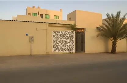 عمارة بالكامل - 8 غرف نوم - 8 حمامات للبيع في النعيمية - عجمان