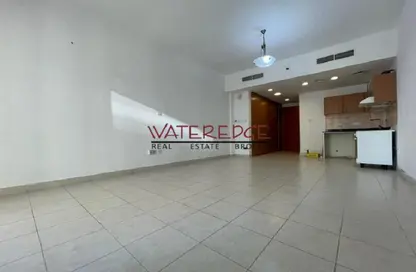 شقة - 1 حمام للايجار في B  برج - لاجو فيستا - مدينة دبي للإنتاج (اي ام بي زد) - دبي