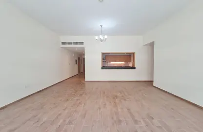 Apartment - 2 Bedrooms - 3 Bathrooms for rent in Dubai Star Building - Al Nahda 1 - Al Nahda - Dubai