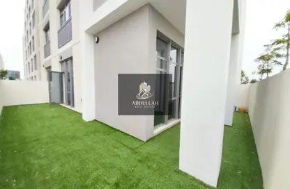 شقة - غرفة نوم - 1 حمام للبيع في زهور 3 - الزاهية - تجارية مويلح - الشارقة