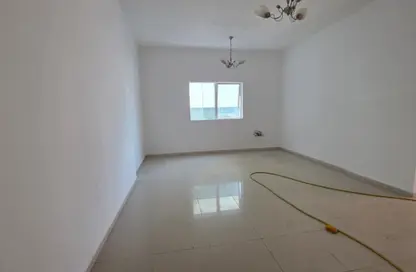Apartment - 1 Bedroom - 2 Bathrooms for rent in New Al Taawun Road - Al Taawun - Sharjah