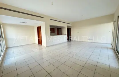 شقة - غرفة نوم - 2 حمامات للايجار في الثيال 1 - الثيال - جرينز - دبي