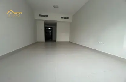 Apartment - 2 Bedrooms - 3 Bathrooms for rent in New Al Taawun Road - Al Taawun - Sharjah