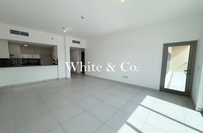 Apartment - 2 Bedrooms - 3 Bathrooms for rent in Rabdan Building - Motor City - Dubai