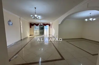 شقة - 3 غرف نوم - 4 حمامات للايجار في المجاز 3 - المجاز - الشارقة