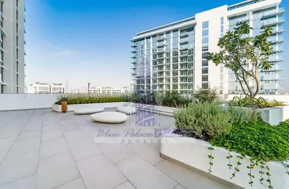Apartment - 2 Bedrooms - 2 Bathrooms for sale in Residences 11 - District One - Mohammed Bin Rashid City - Dubai